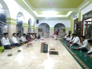 Perkuat Ukhuwah, MWCNU Megaluh Gelar Lailatul Ijtima’ Zona 1 di Masjid Baitussalam Balongsari